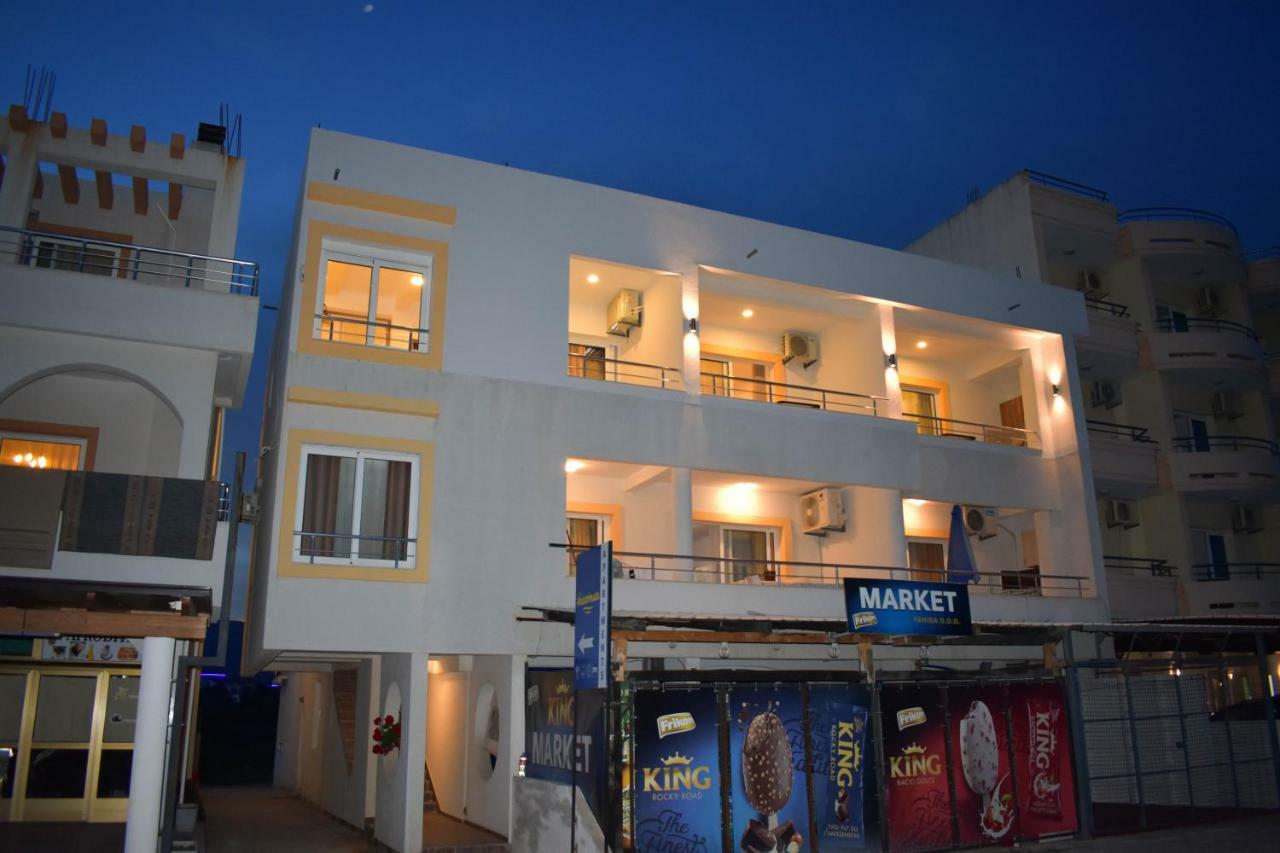 Beach Walk Apartments Ούλτσιν Εξωτερικό φωτογραφία